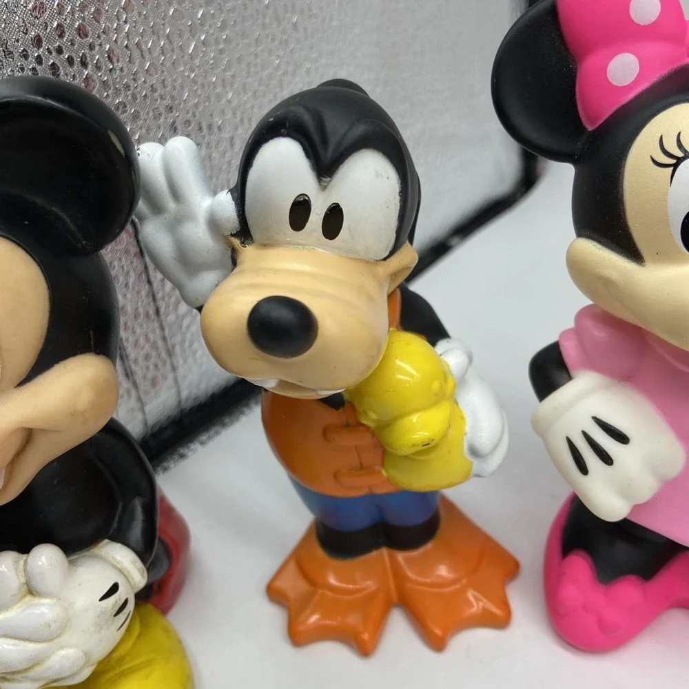Disney Mickey Mouse Friends Rubber Bath Toy Set 8pc Mickey Minnie Donald Goofy